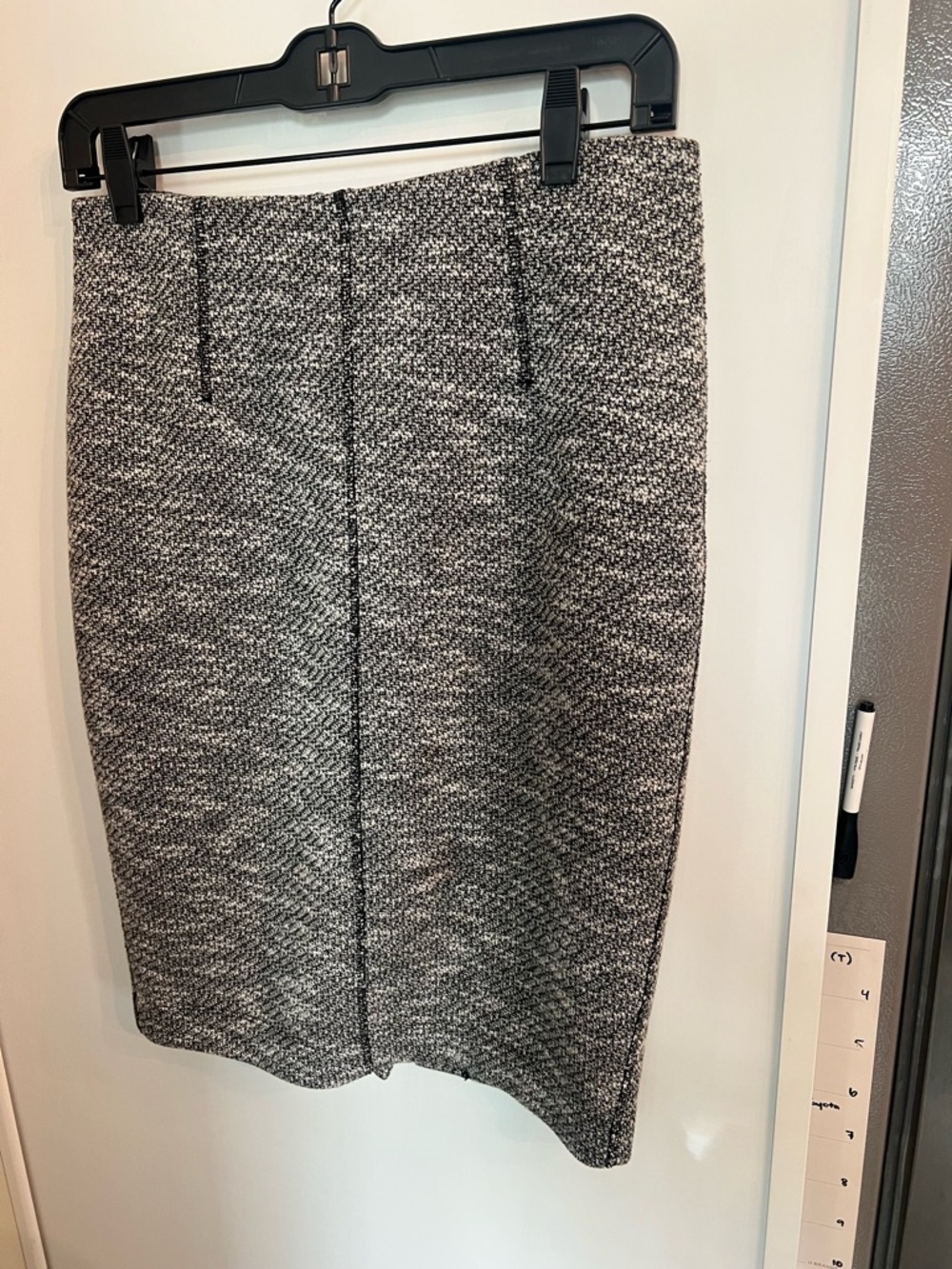 Ann Taylor Black and White Tweed Pencil Skirt